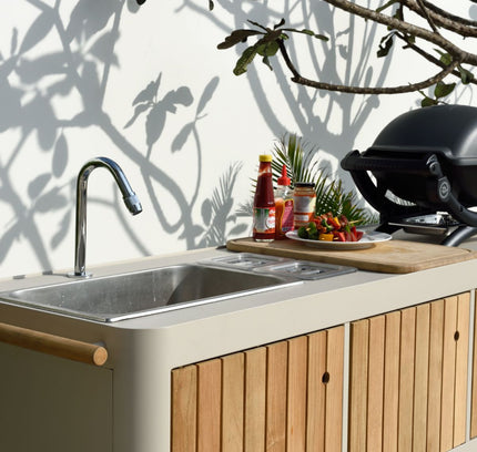 Portals Light Outdoor Kitchen