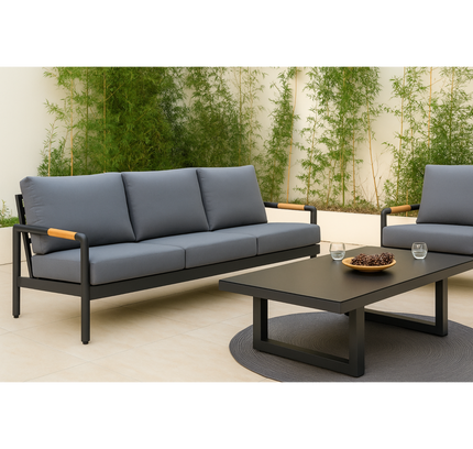 Solterra Luxe Outdoor Lounge Set
