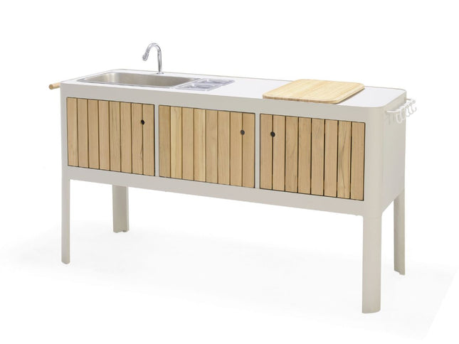 Portals Light Outdoor Kitchen
