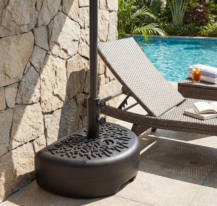 55 lb Half Round Patio Umbrella Base for Deck Lawn Poolside-Black