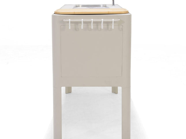 Portals Light Outdoor Kitchen
