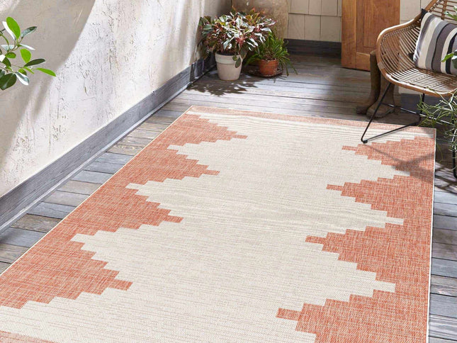 Djugun Peach Fuzz Indoor & Outdoor Area Rug