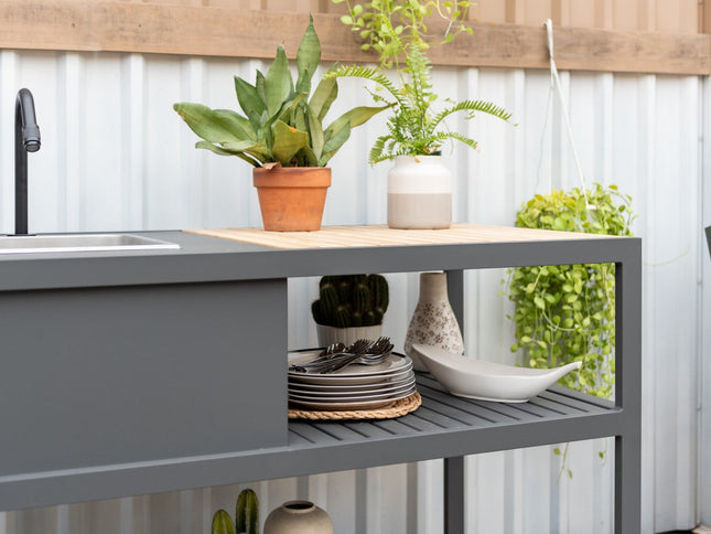Amber Outdoor Kitchen