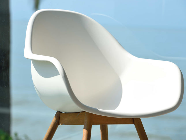 Rinjani Rectangular Table and 6 Chamonix Arm Chair