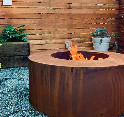 Wood-Burning Circular Corten Steel Fire Pit