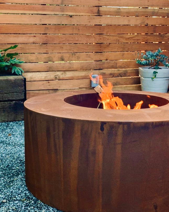 Wood-Burning Circular Corten Steel Fire Pit