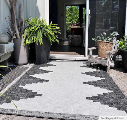Djugun Outdoor Rug
