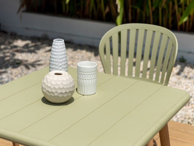 Nassau Square Table – Sage Green Social Plastic®