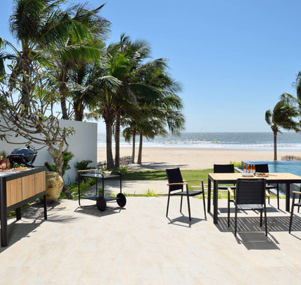 Portals Dark Outdoor Kitchen