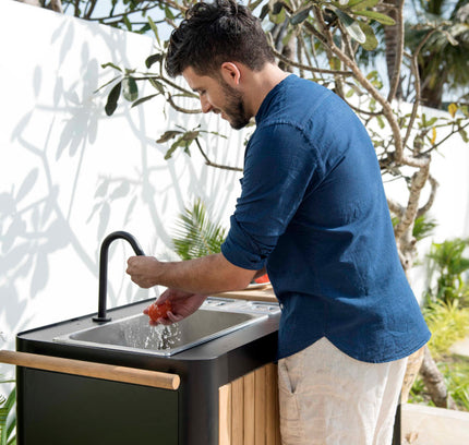 Portals Dark Outdoor Kitchen