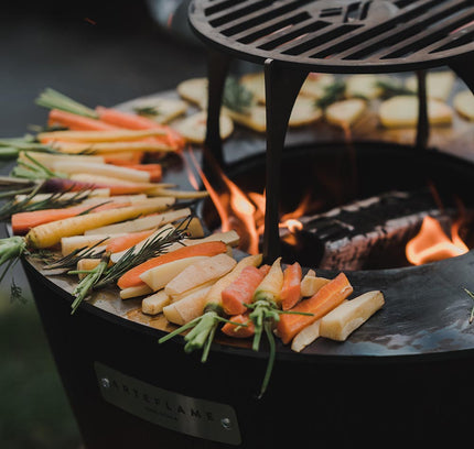 Arteflame Classic 40″ — Round Base Flat-Top Grill & Fire Bowl (CORTEN Steel)