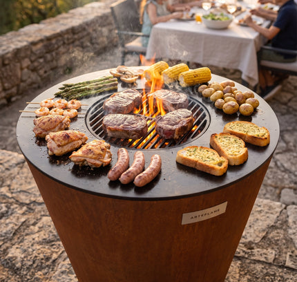 Arteflame ONE30 — 30" Flat-Top Charcoal Grill