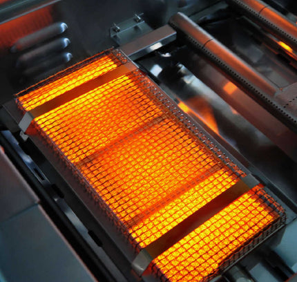 Edgestar 89K BTU 36" Wide Natural Gas Built In Grill With Insulated Jacket And Double Access Doors