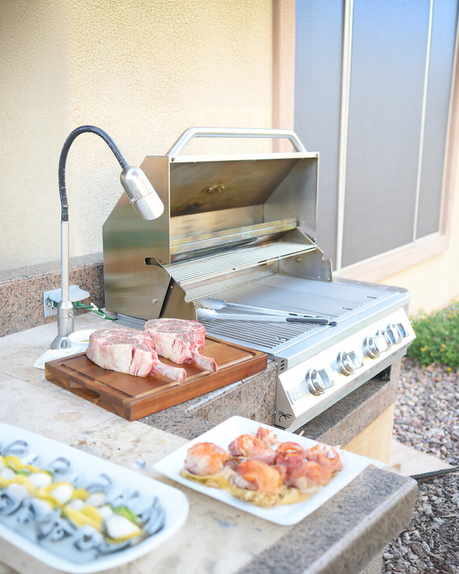 KoKoMo Grills 32" Heavy Duty 60K BTU LP/NG 4 Burner Built-In Stainless Steel Gas Grill