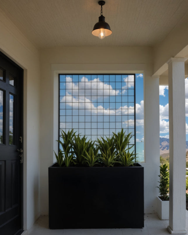 Steel Edge Planter with Trellis